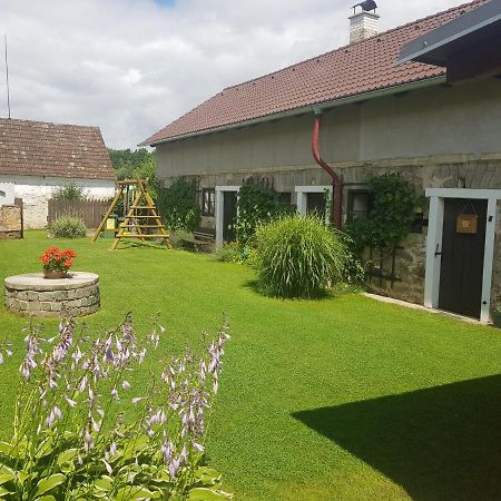 Penzion U Polenů Třeboň Esterno foto